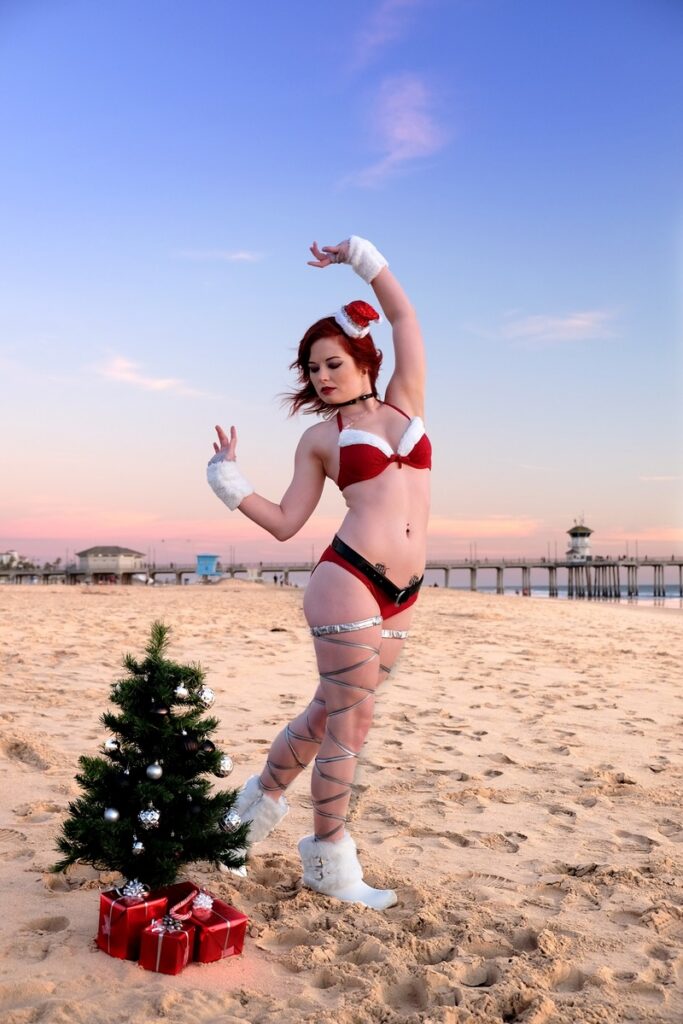 Deven Skye in a holiday pinup on the beach